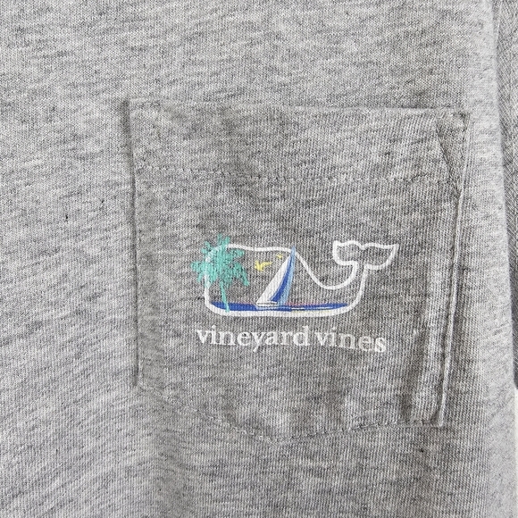 Vineyard Vines Gray "Every Day Should Feel This Good" T-shirt - Picture 4 of 7